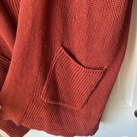 Universal Thread Rust Orange Cardigan Sweater - Picture 4 of 8